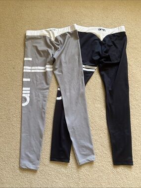 Aim’n bundle Leggings with White Stripe Detail